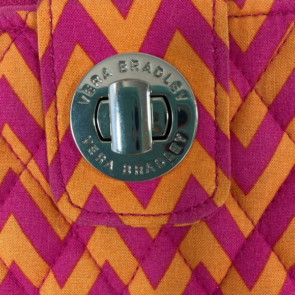 Vera Bradley-Turn Lock Wallet Pink & Tangerine Zig Zag Pattern With Card Holders - Picture 2 of 6